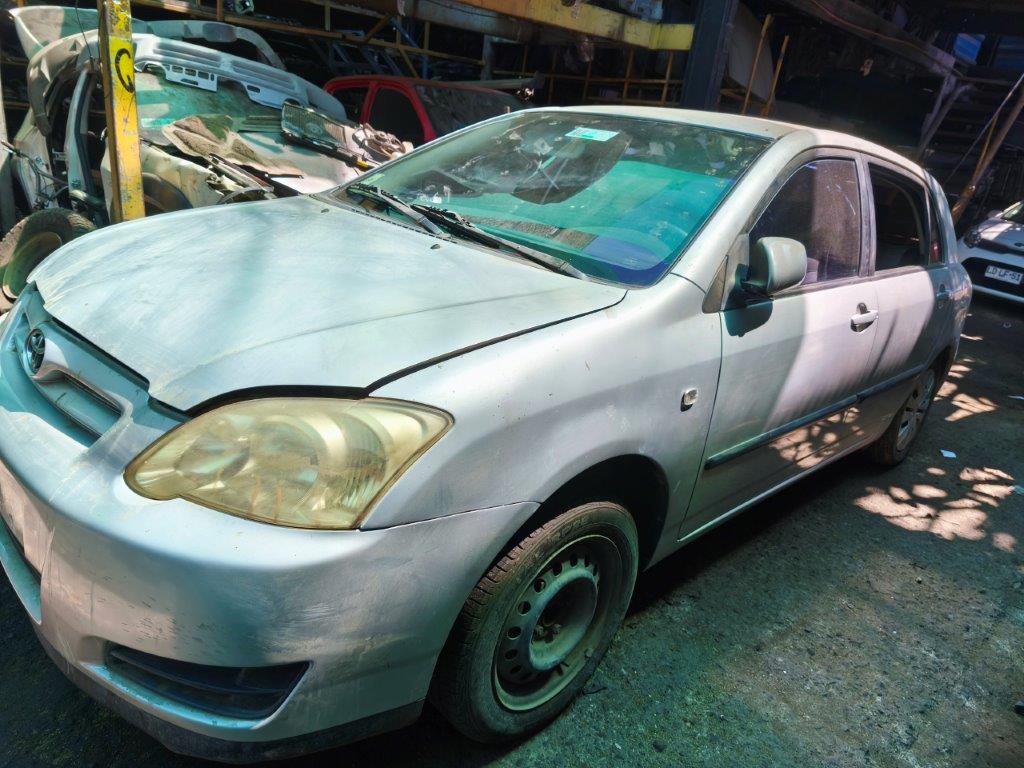  Toyota COROLLA SPORT 2004    EN DESARME
